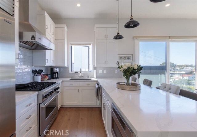 Building Photo - 314 Dahlia Pl