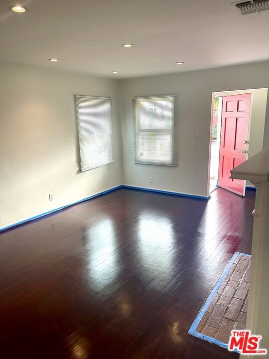 Building Photo - 3017 Urban Ave