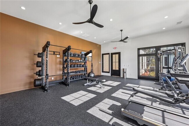 Building Photo - 180 Hensley Pk Ln