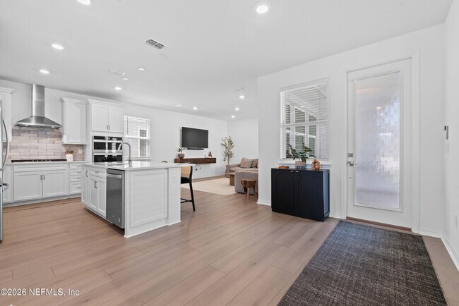 Building Photo - 254 Plum Orch Ln