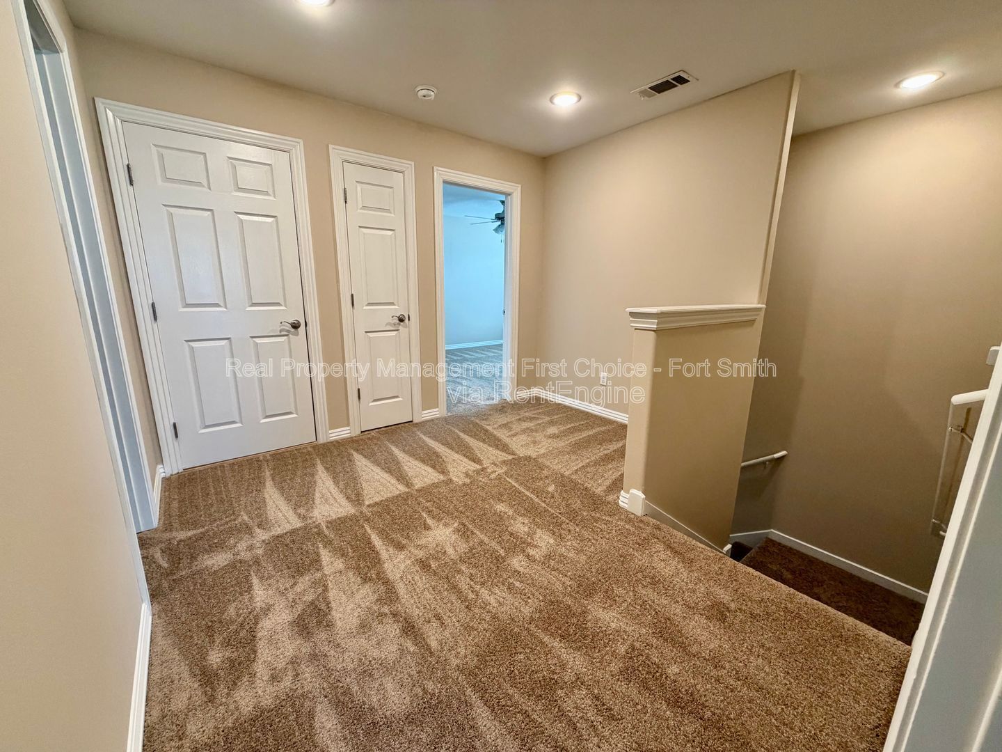 Building Photo - 9817 Mylea Cir