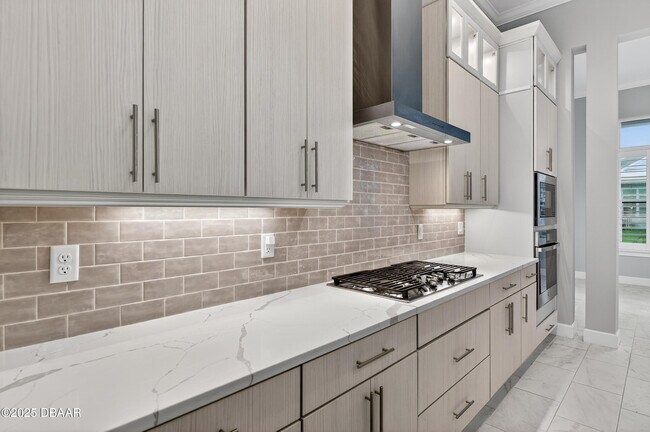 Building Photo - 53 Marden Dr