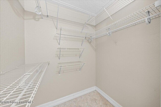 Building Photo - 555 Jackson Ave