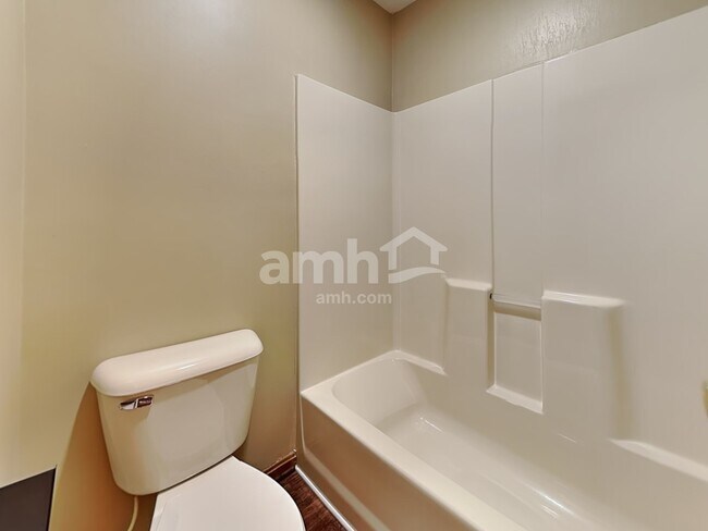 Building Photo - 4705 Norwich Ct