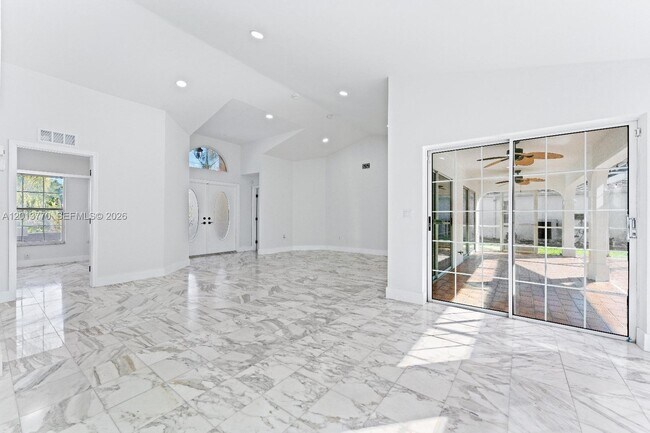 Building Photo - 1703 Golfside Village Dr