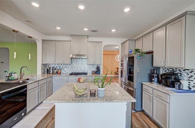 Building Photo - 1117 Arbor Acres Loop