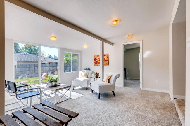 Building Photo - FANTASTIC Bungalow Style Ranch Home