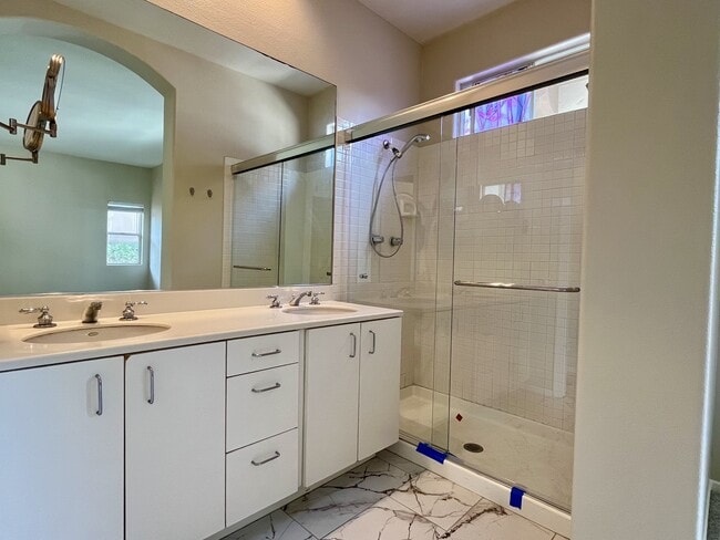 Building Photo - 12604 Carmel Country Rd