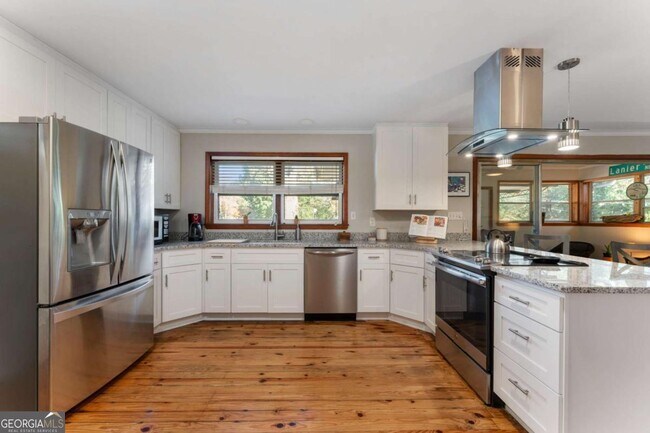 Building Photo - 5122 Lavista Rd