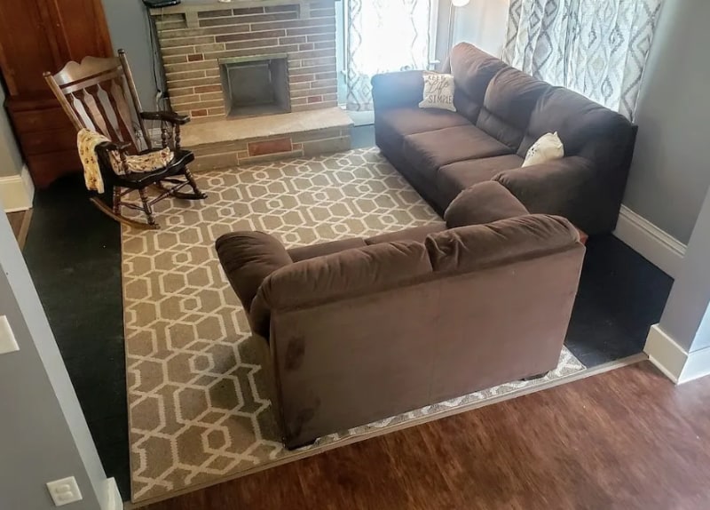 Building Photo - 231 N Elm St