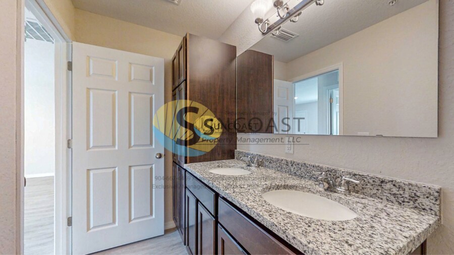 Building Photo - 8250 Juniper Rd