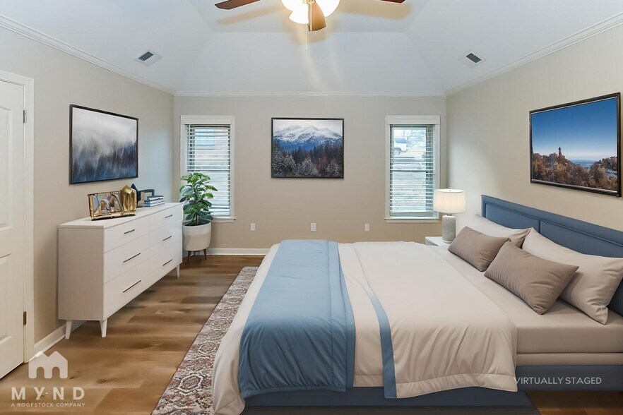 Building Photo - 1935 Pecan Ridge N