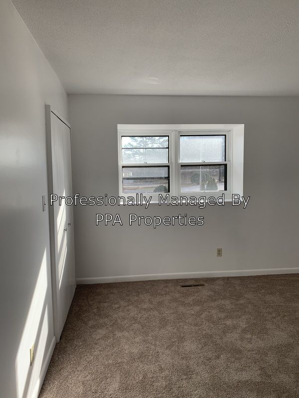 Building Photo - 2707 Reynolds Park Rd.