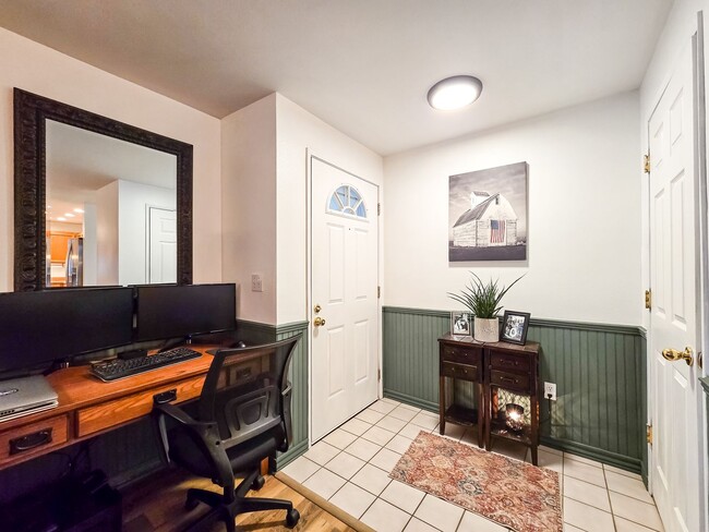 Building Photo - Gleneagle Rambler