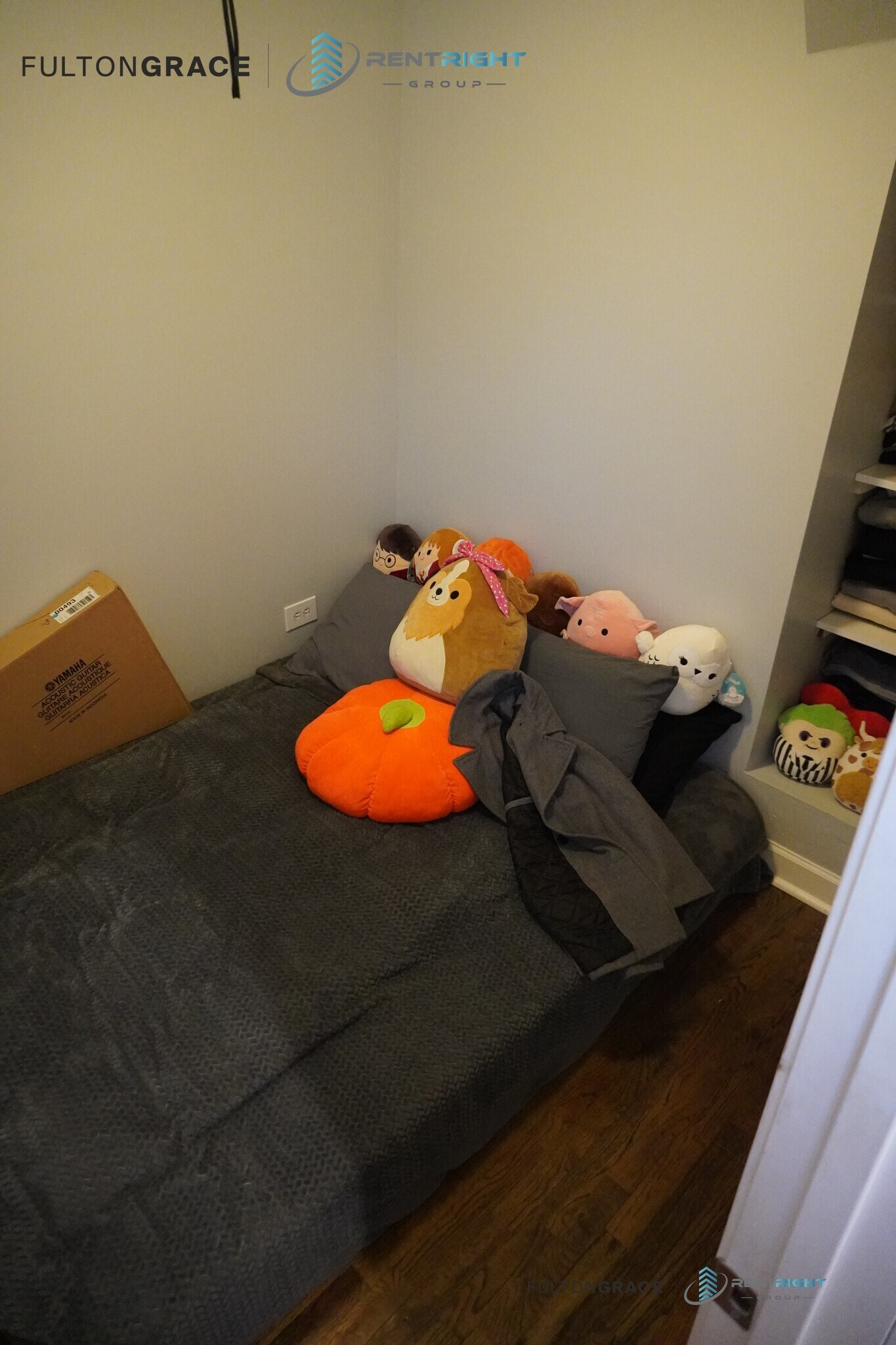 Building Photo - 2652 W 21st Pl