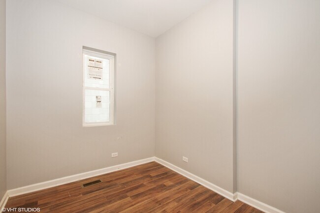 Building Photo - 8050 S Saginaw Ave