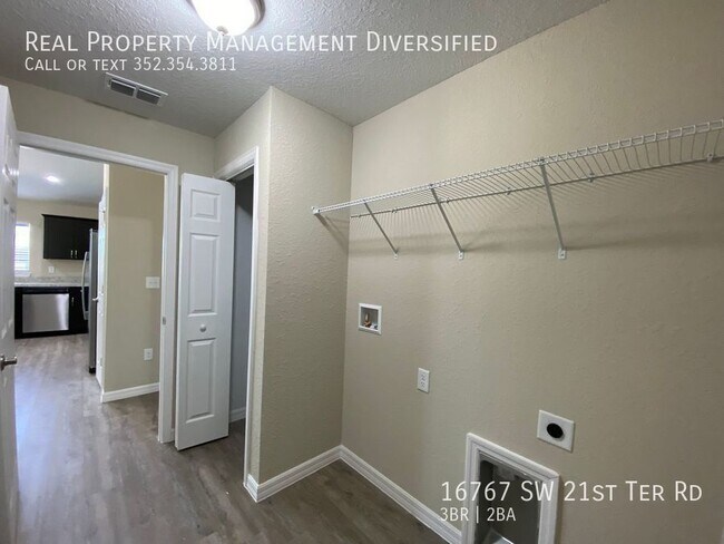 Building Photo - 16767 SW 21st Terrace Rd