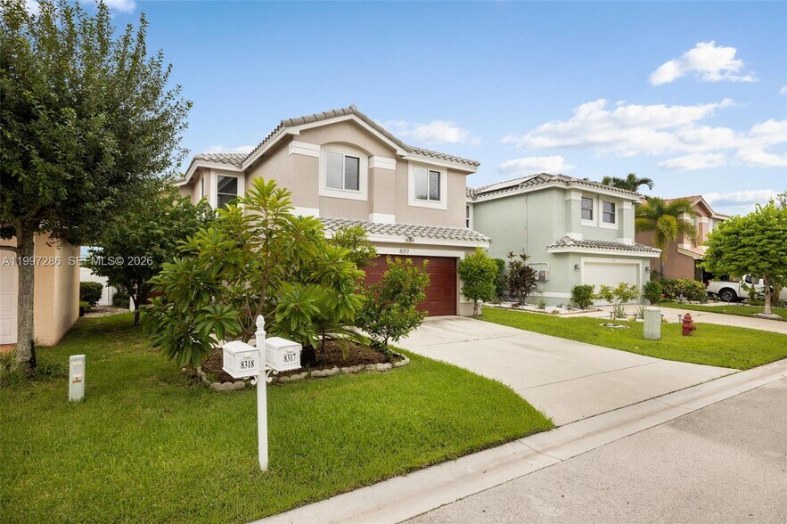 Building Photo - 8317 Bermuda Sound Way