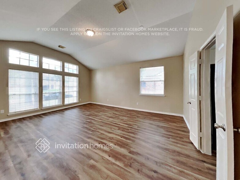 Building Photo - 7022 Fuchsia Ln