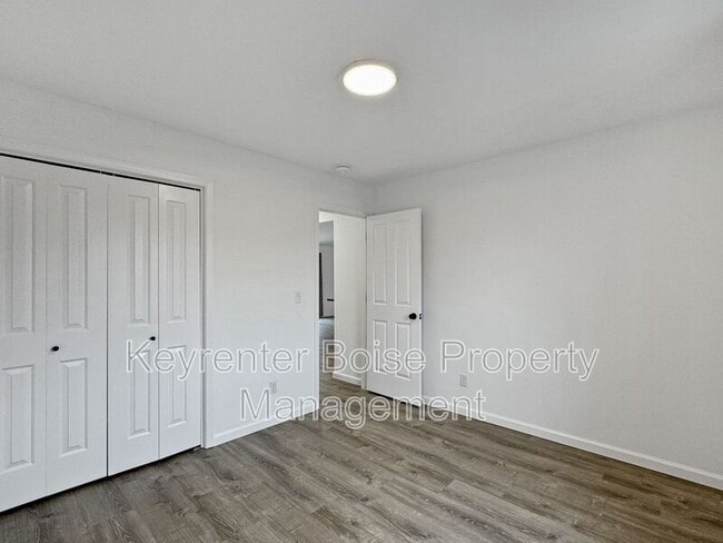 Building Photo - 10266 W Silver City St