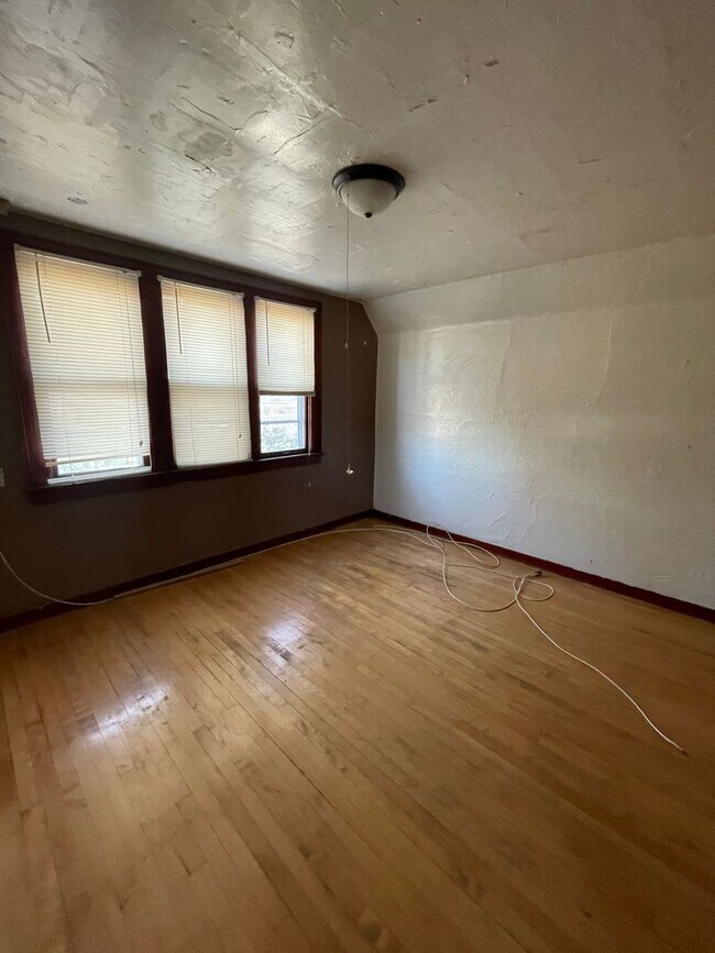 Building Photo - 5241 North 31st Street