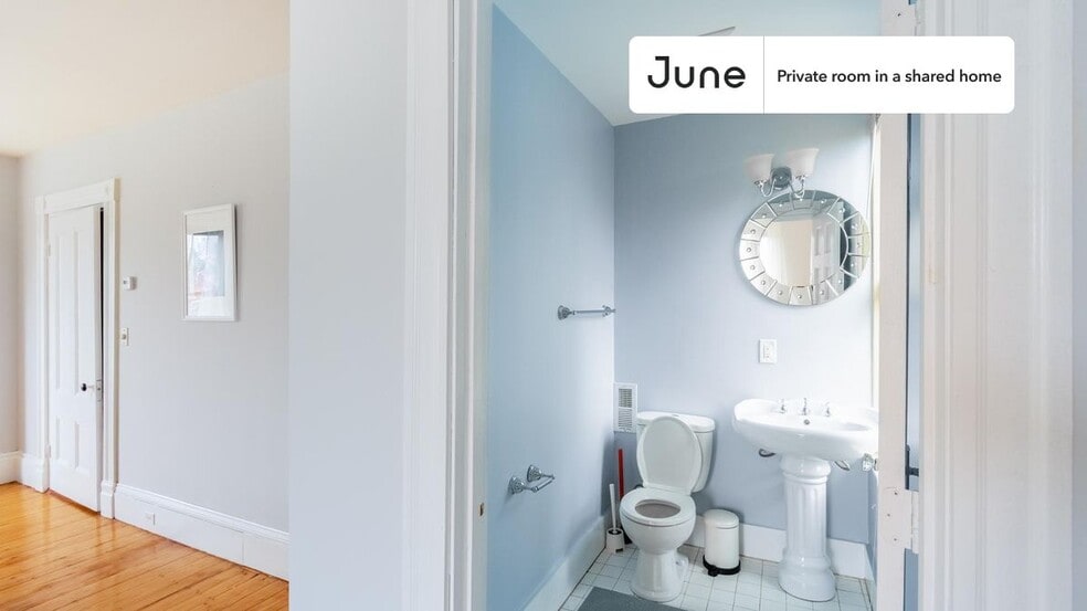 Building Photo - Room in Shared 5 bed/2.5 bath home in Newton Corner