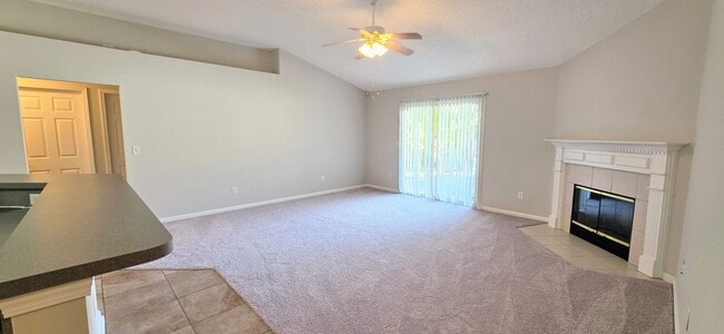 Building Photo - Cosey Cul-De-Sac Living in the Desirable Foxchase Community!