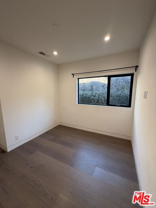 Building Photo - 4517 Cleland Ave