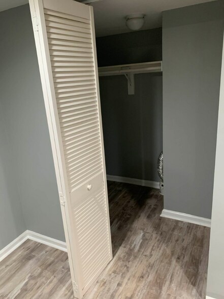 Building Photo - 2904 13th St NW