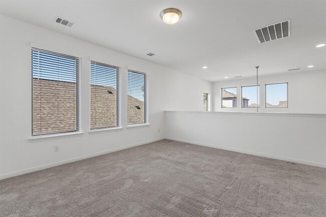 Building Photo - 338 Langhorne Bnd