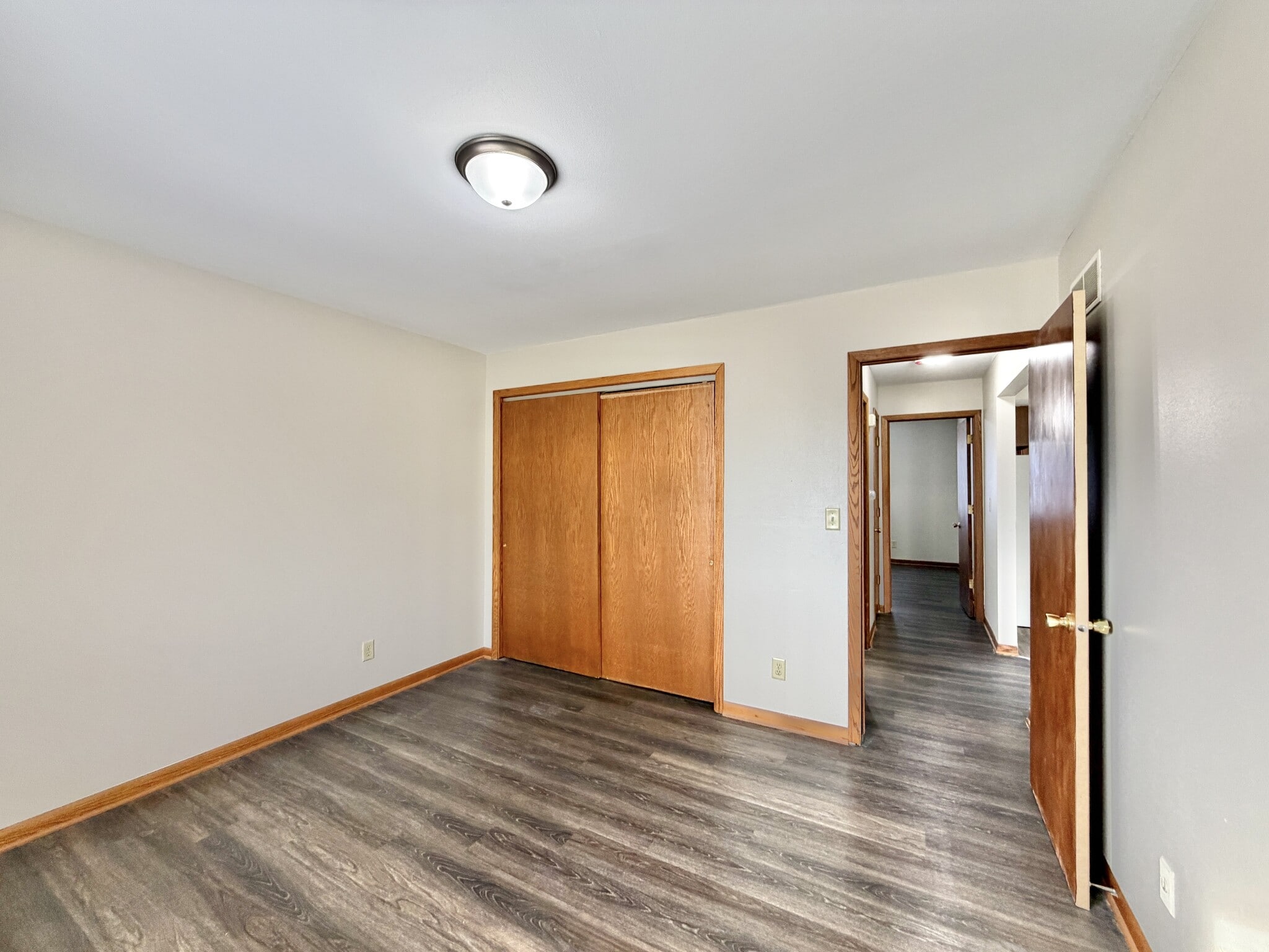 Building Photo - 2047 Colony Ct