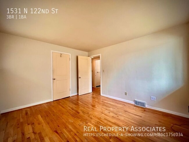 Building Photo - 1531 N 122nd St