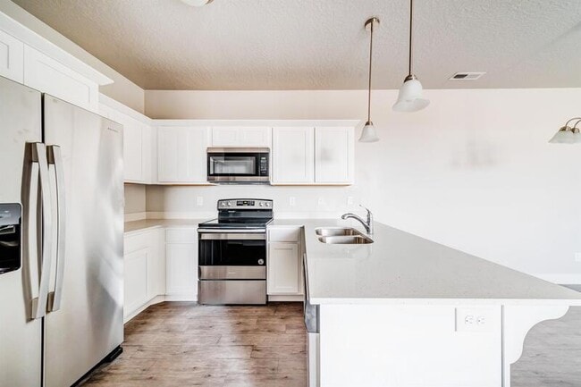 Building Photo - 4216 W 1530 N