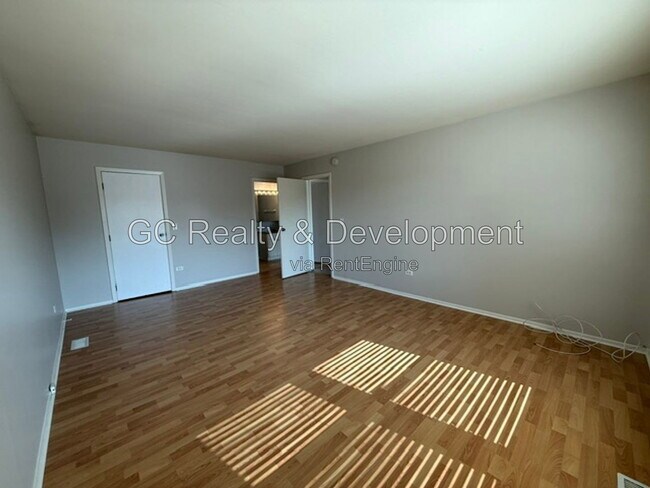 Building Photo - 1052 Glouchester Harbor