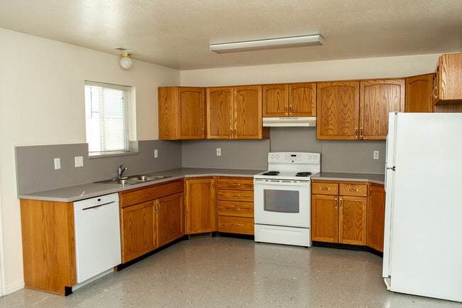 Building Photo - 1394 N 290 W