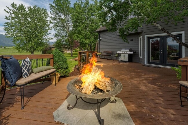 Building Photo - Beautiful home in Haven Heights
