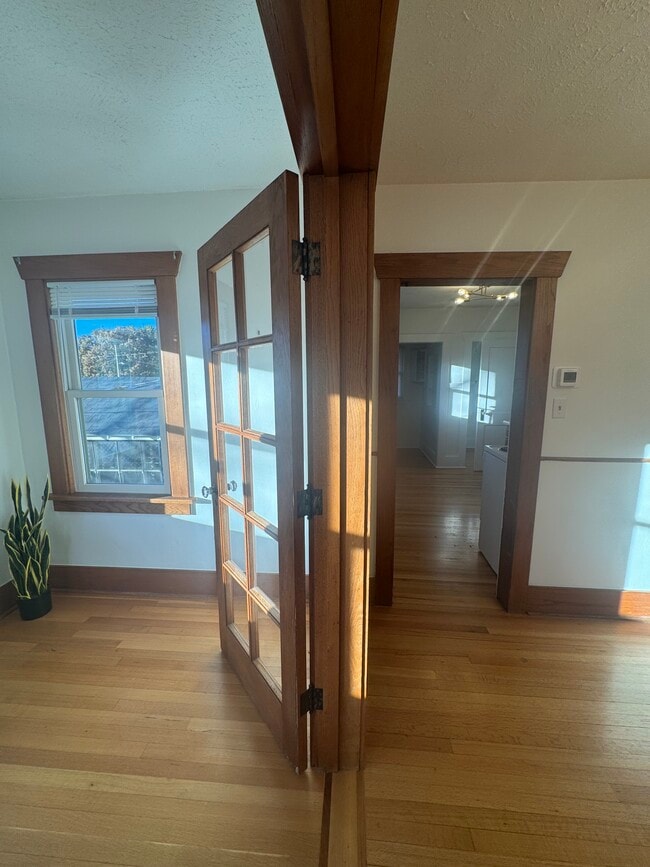 Building Photo - The Pioneer