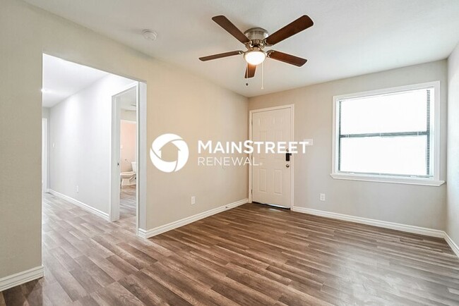 Building Photo - 2403 El Capitan Dr