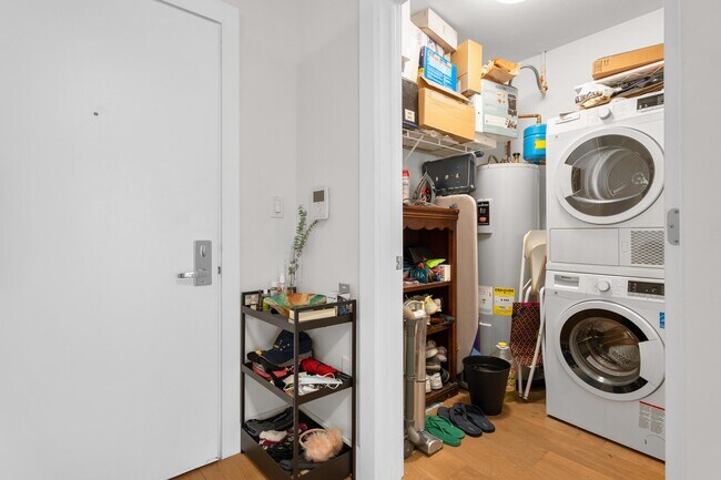 Laundry & Storage - 250 Meridian St