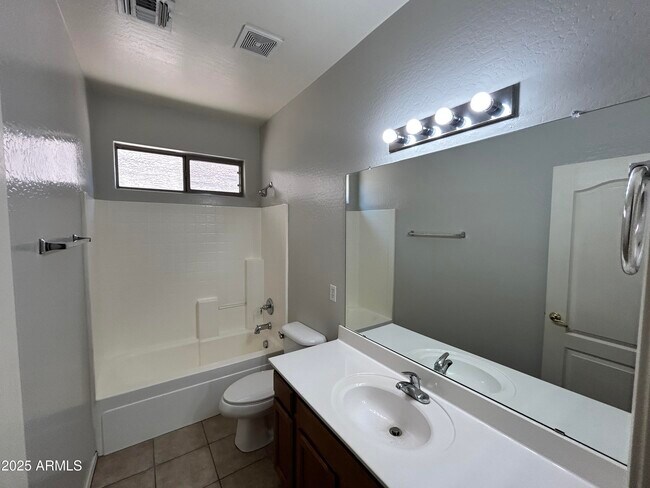 Building Photo - 7010 S 37th Glen