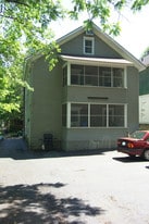 Building Photo - 543 Clarendon St