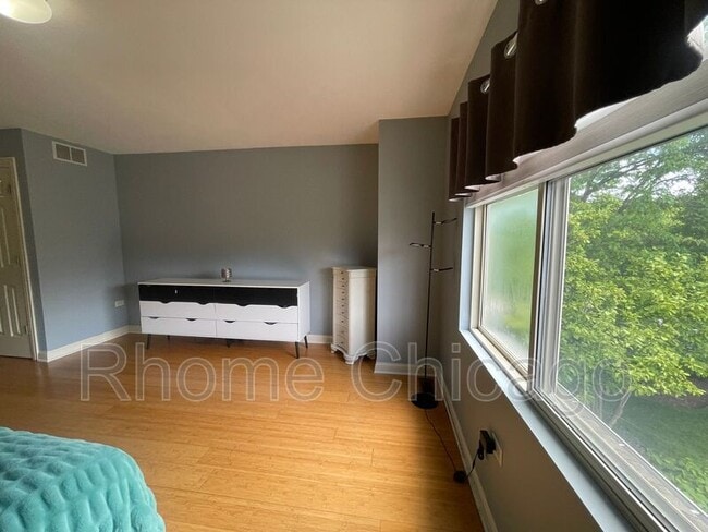 Building Photo - 1028 Silvana Ct