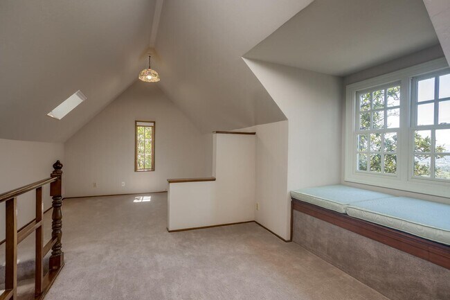 Building Photo - MUST SEE! Unique and Charming 4 bedroom 2.5 Bath Home w/Stunning Views!