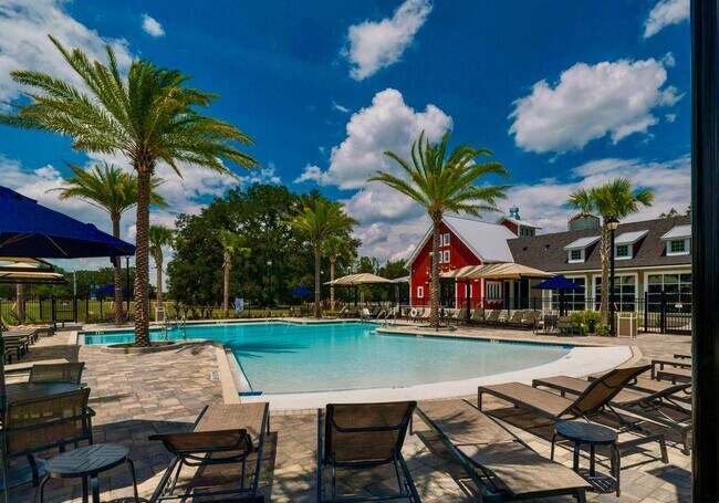 Building Photo - Gorgeous 4/ 2.5 Home in the Beautiful Lake Asbury Area of Clay County! $2,550.00