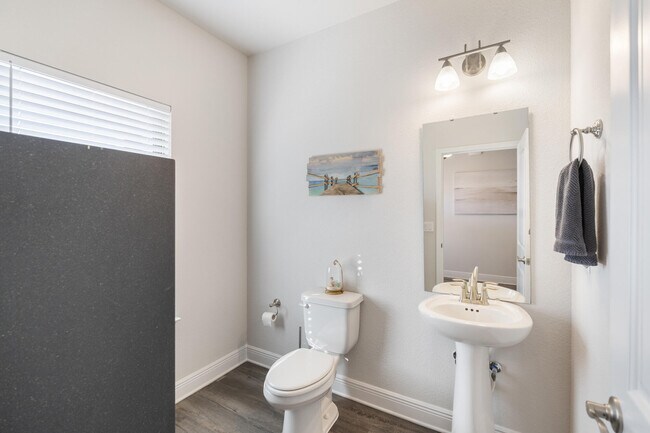 Building Photo - 113 Ridgeway Cir