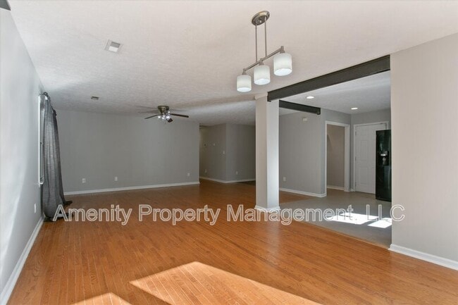 Building Photo - 36 Old Fox Hill Rd