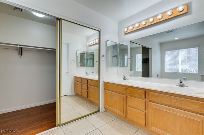 Building Photo - 1509 Cimarron Crest St