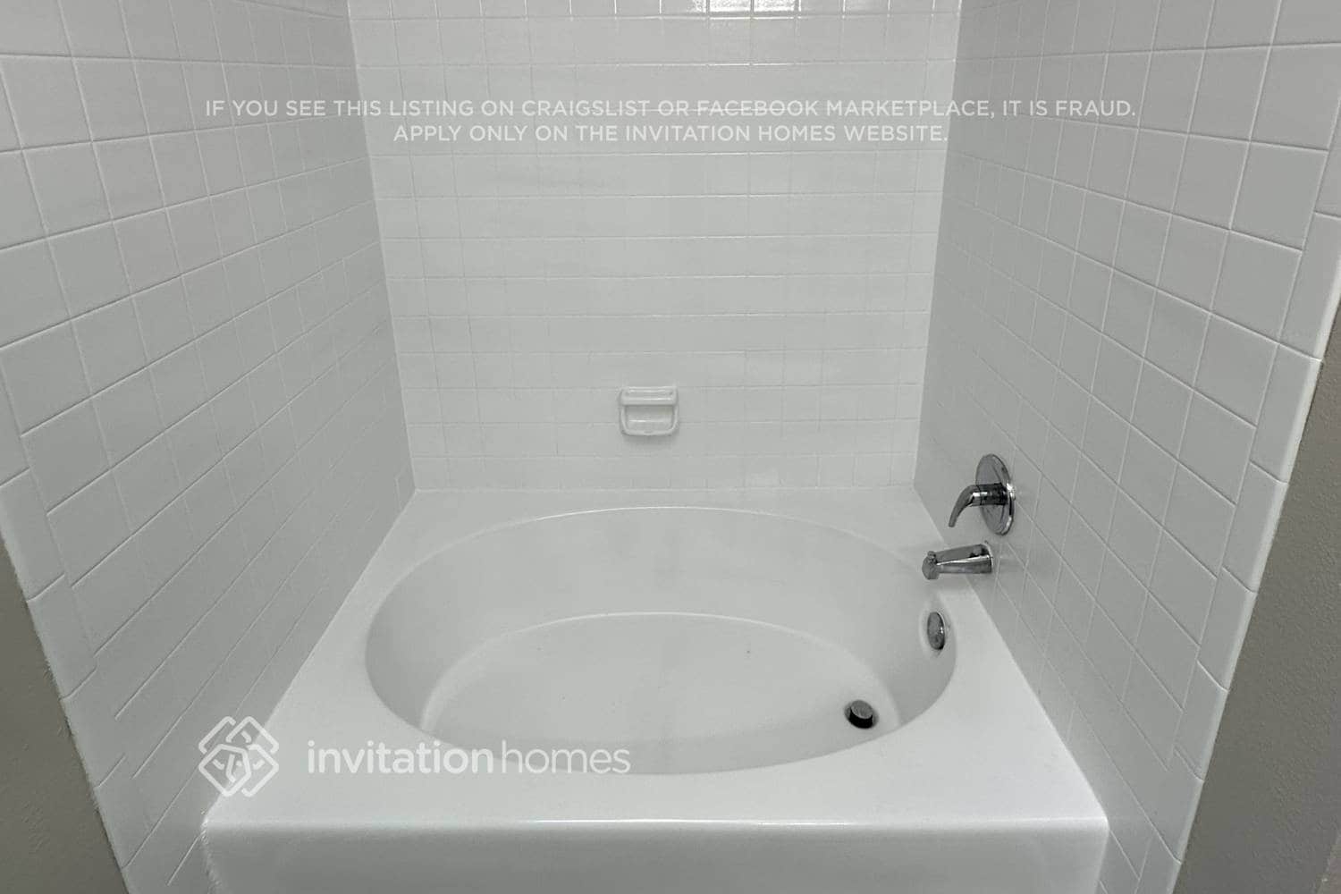 Building Photo - 11701 E Cornell Cir