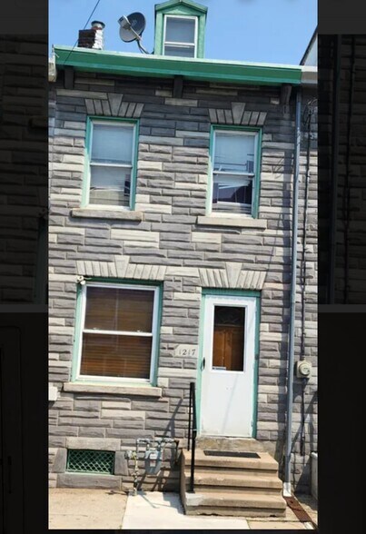 Building Photo - 1217 Cotton St