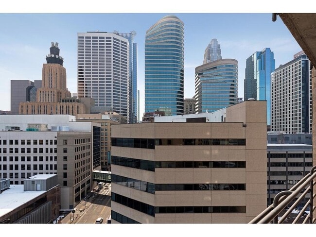 Building Photo - 121 Washington Ave S